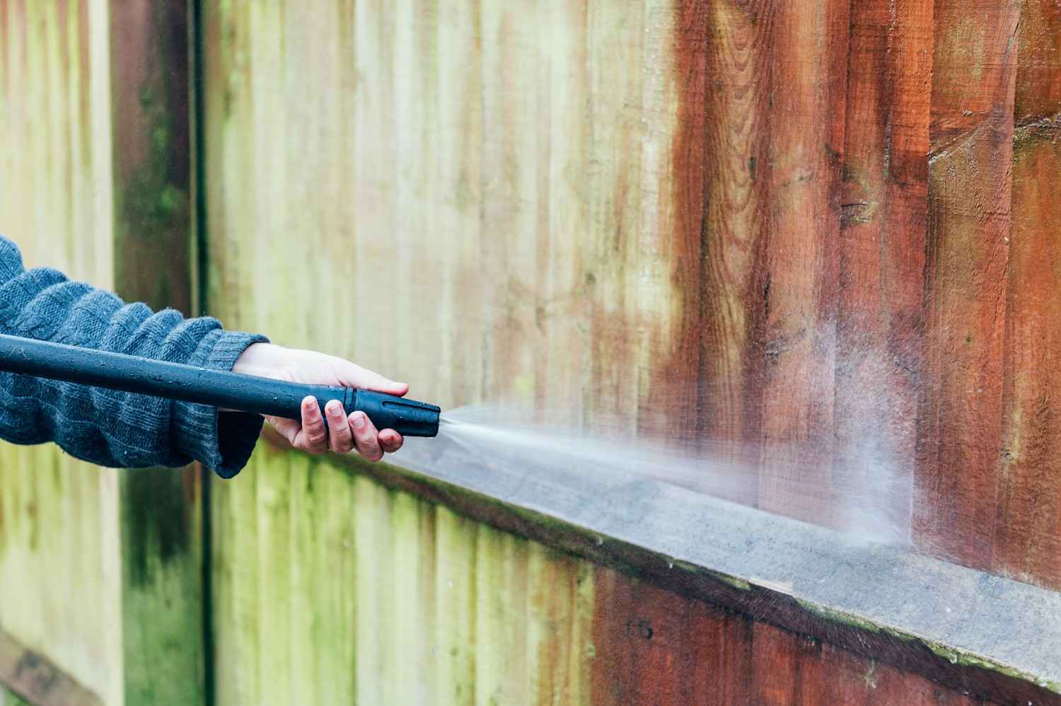 Pressure washing in Encinitas