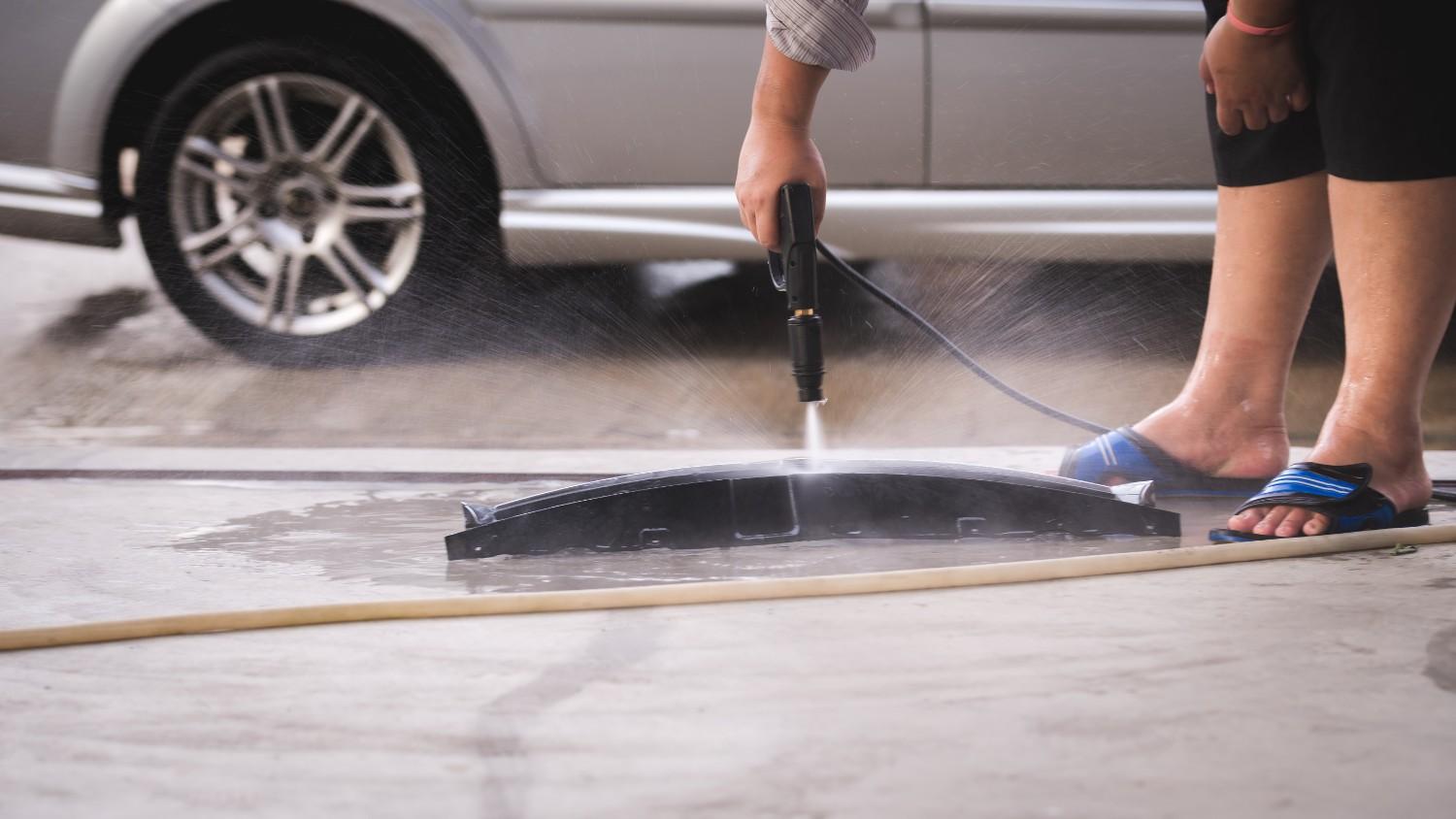 close-up-of-a-person-s-hand-holding-a-high-pressur-2026-01-07-02-23-25-utc (1)