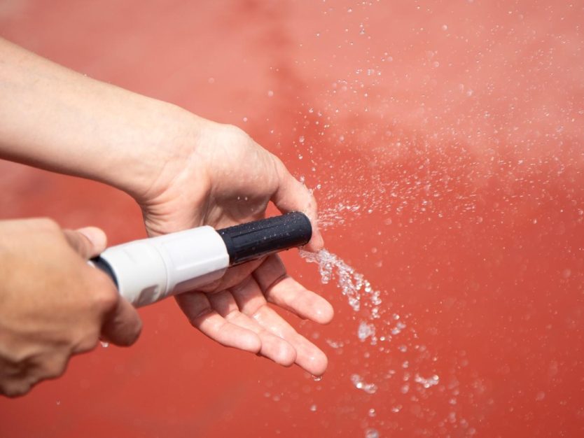 meek-with-water-hose-wetting-terrace-floor-2026-03-17-03-34-22-utc (1) meek-with-water-hose-wetting-terrace-floor-2026-03-17-03-34-22-utc (1)