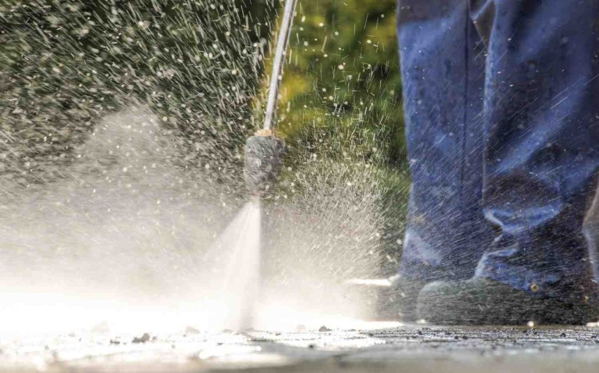 Pressure Washing in Poway