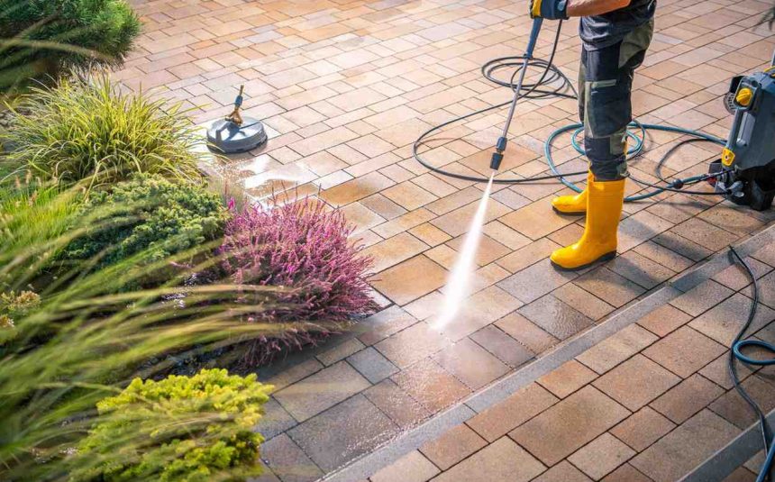 Pressure washing in Downtown San Diego