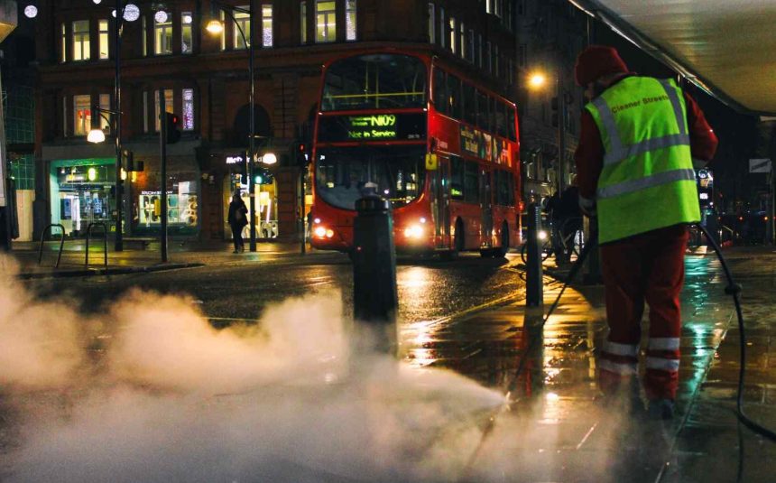 Pressure washing in Hillcrest