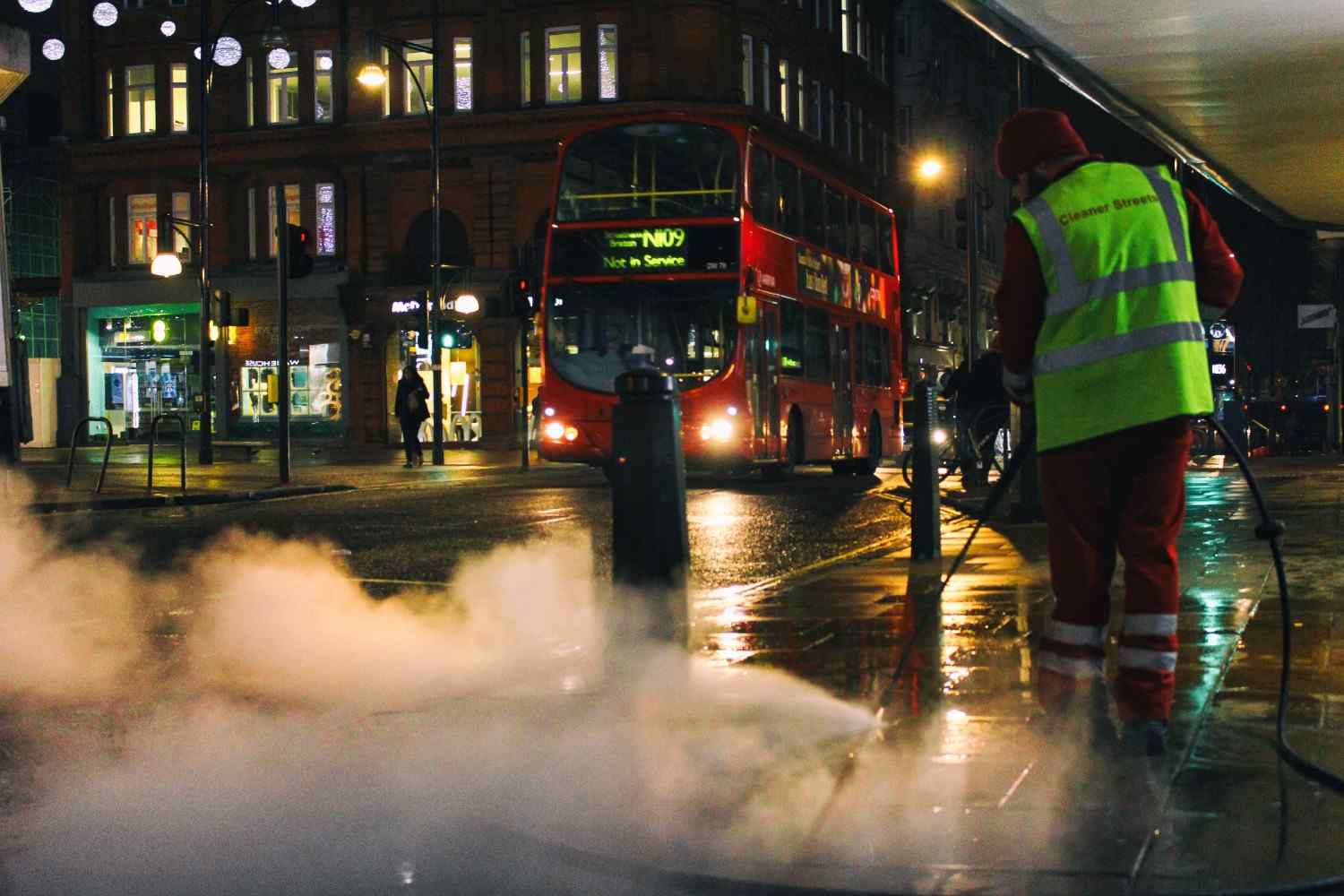 Pressure washing in Hillcrest