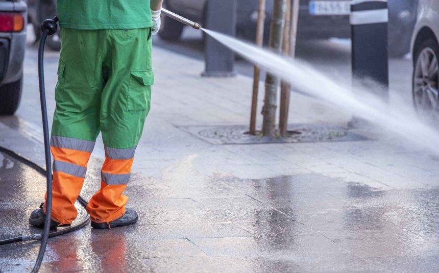 Pressure washing in Vista helps Pressure washing in Vista helps